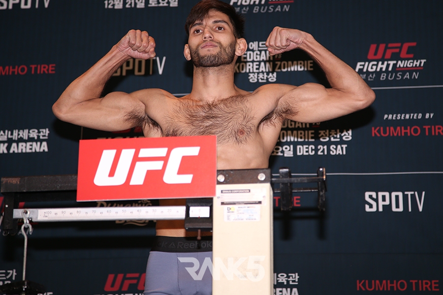 [<b>UFC</b>부산 결과] '한국인 핏줄' 슈넬, 아쉬운 <b>1R KO패</b>